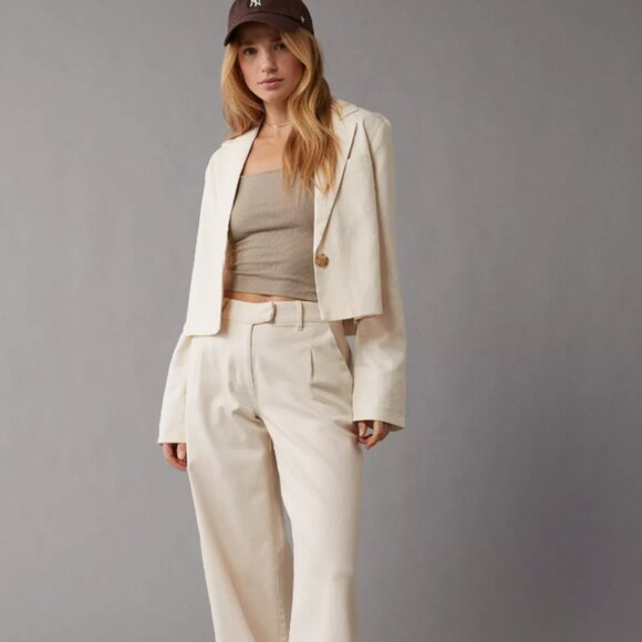 American Eagle Relaxed Linen Cropped Blazer Career Office Preppy | Cream | L - Picture 1 of 11